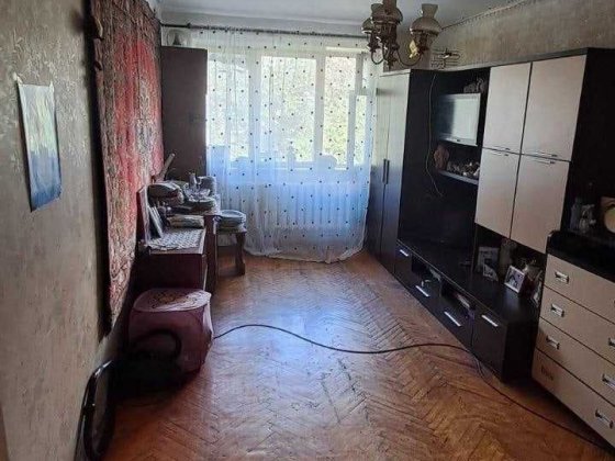 Двухкомнатная квартира на Черемушках. Бреуса. Люстдорфская дорога Одесса