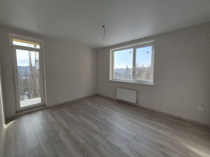 1-кімнатна з двома балконами в новому ЖК на Глушко/будинок зданий
1-кі - фото 1