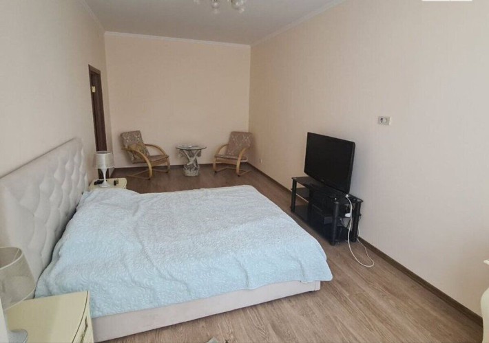 1-комнатная квартира на Французском бульваре 22 - фото 1