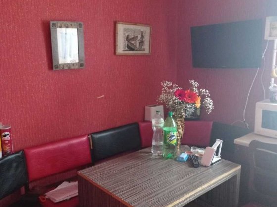 Продам велику 3-и кімнатну квартиру сталінку біля Південгого Вокзалу. Харьков