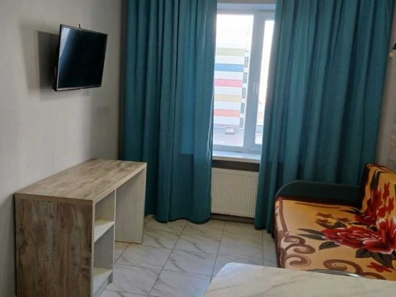 Впервые в продаже гостинка, м.Ак.Павлова Харків