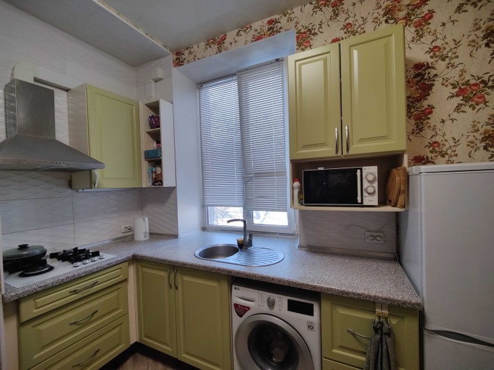 Затишна 2-к. біля саду Шевченка | Центр | вул. Алчевських - фото 1