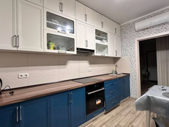 Продаю двухкомнатную в ЖК Уютный Одесса