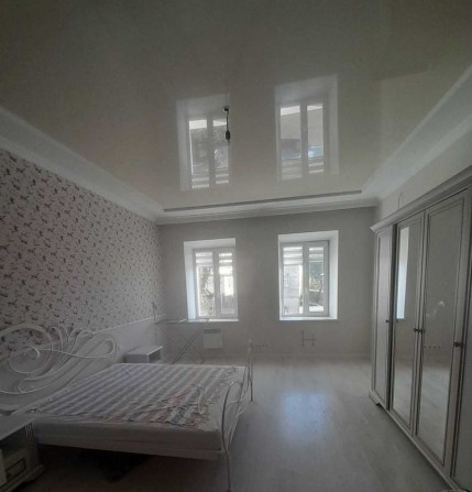 Продам 1-к.кв 52м.кв Центр Евроремонт (404737) - фото 1