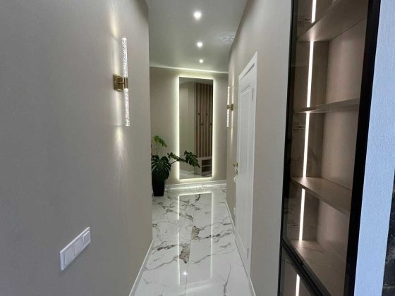 Продам. Квартиру в 61 жемчужине на Краснова. Средний этаж. Одеса