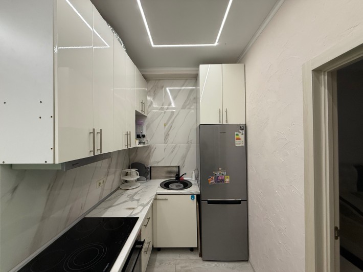 2 комнатная квартира на Боровского с ремонтом - фото 1