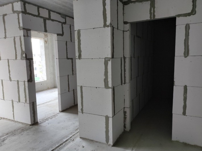 Продам двокімнатну квартиру покращенного планування - фото 1