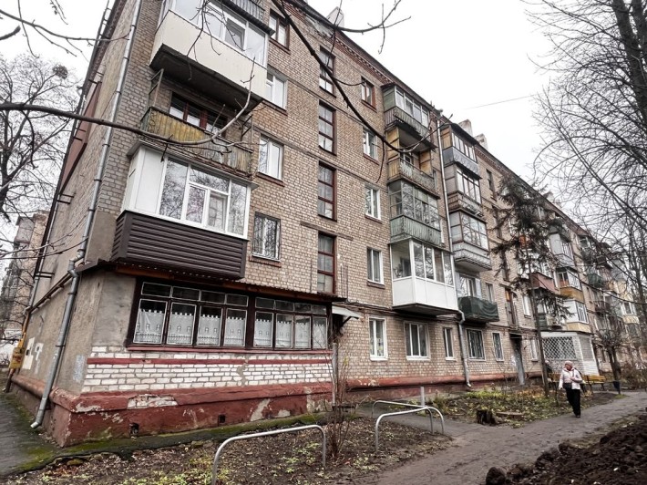 Продажа 1 ком. квартиры,  пр. Героев Харькова (пр. Московский) 198/2 - фото 1