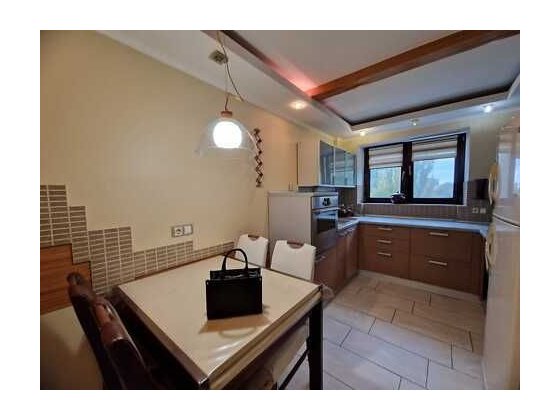 3 комн квартира с ремонтом Королева Таирово Одеса