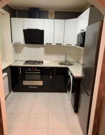 Продаётся 3к квартира метро Левада - фото 1