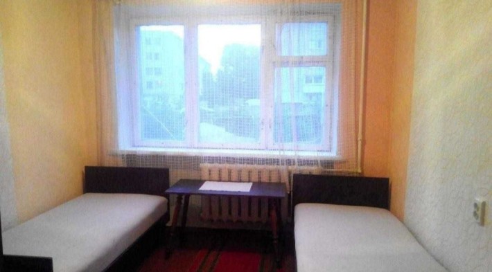 Продам 4 квартиру на Одеській,вул.Киргизька,9 - фото 1