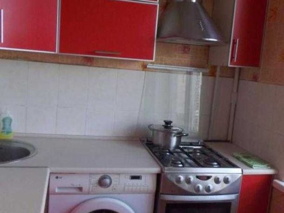 Салтівка 522 мікрорайон метро Студентська. Продаж 3 кімнатної квартири Харьков