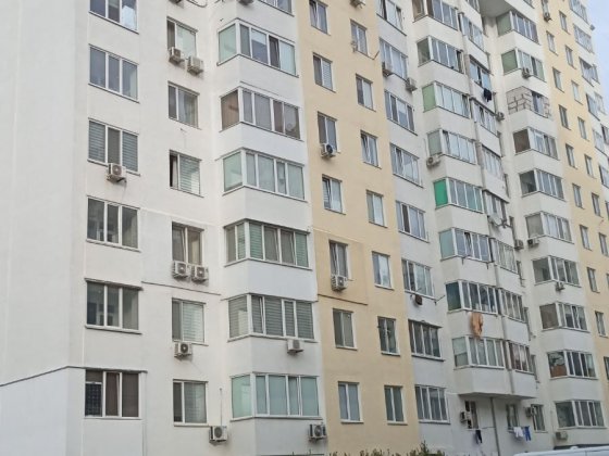 Продаємо 1 кімнатну на Бочарова в новому домі Одесса