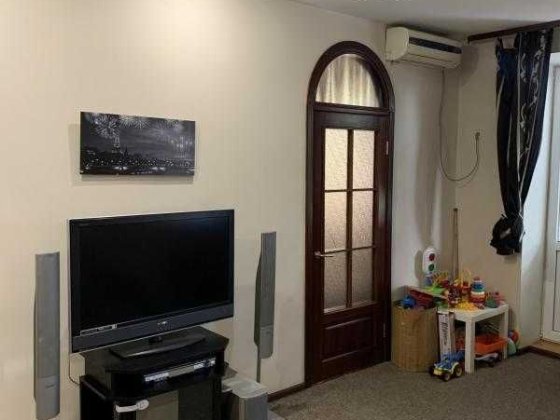 Продам 3 к. кв з кап. ремонтом  Одеська (Одесская) Харків