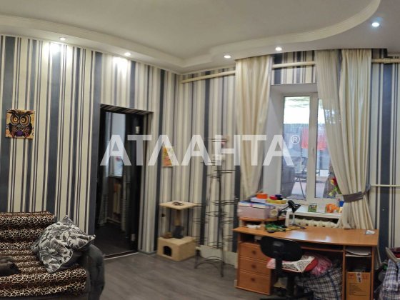 Продается светлая и просторная квартира в Одессе, ул. Средняя! Одесса