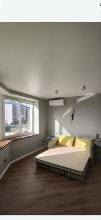 Продам квартиру-студію з ремонтом і меблями в ЖК "У-Квартал" - фото 1