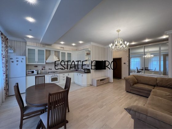 ТОП! Продам 2 к. квартиру 75м2 + паркоместо ЖК Усадьба Чернышова Центр Харьков