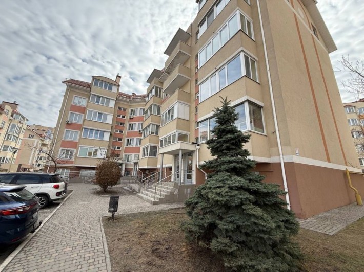 Продам 1к.квартиру з меблями ЖК Петрівський квартал,Львівський маєток - фото 1