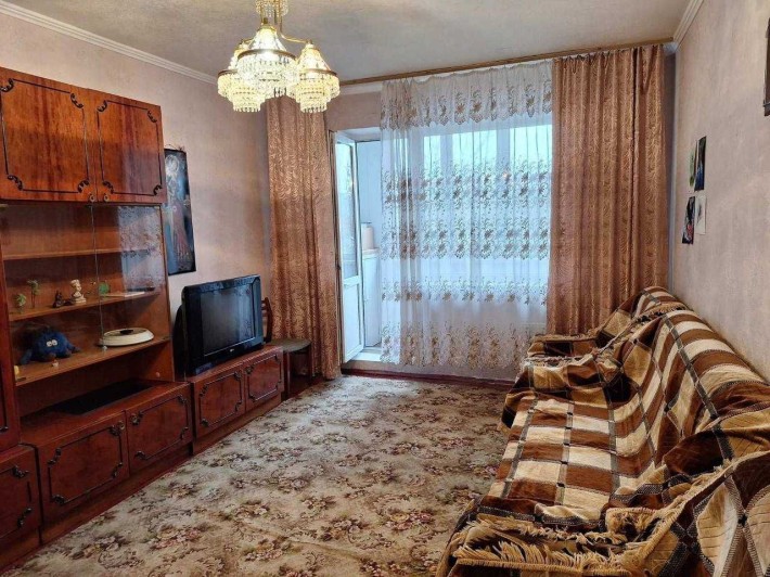 Київ Святошин (Совки) Продаж 2-х Кімнатної квартири - фото 1