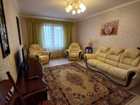 Продаж 2-к квартири вул. Здолбунівській 13 Київ