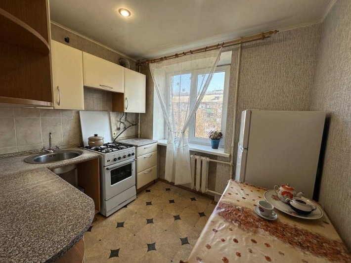 Оренда 2-к. квартири в центрі Бучі. Роздільне планування. - фото 1