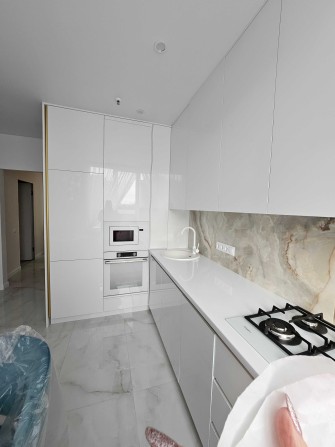 Здам 1 квартиру в Новобудові, мЖитомирська. Київська обл,Бучанський рн, сПетропавлівська Борщагівка  - фото 1