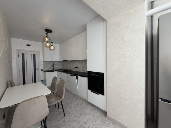 Оренда 1 к квартири біля озера, парку Івано-Франківськ