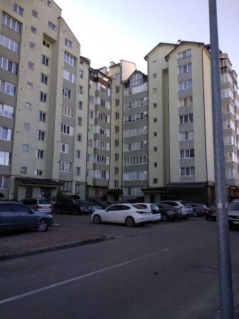 Власник здає 2х кімнатну квартиру вул. Шухевичів 47 - фото 1