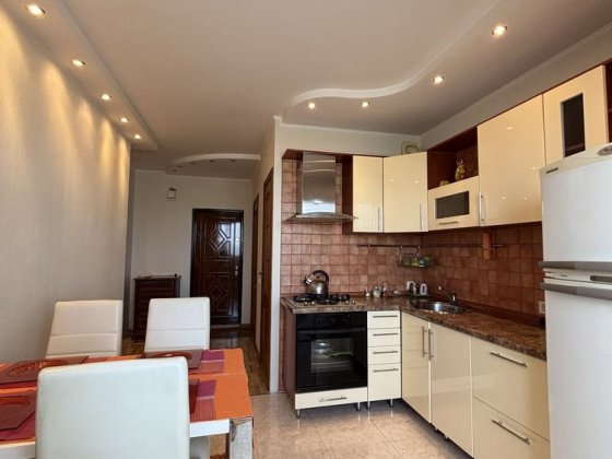 Оренда 2 кім. кв. по вул. Європейська поруч Атмосфера, Сільпо, школа Вишневе