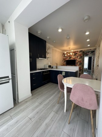 ЖК Центральний розкішна євро 2 К центр міста - фото 1