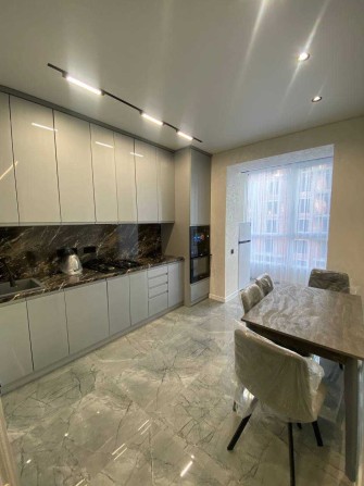 Оренда 1,5 кімнатної квартири в престижному ЖК "Липки" - фото 1