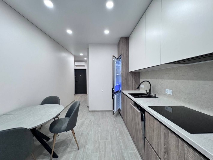 Оренда 1 км квартири поруч з озером - фото 1