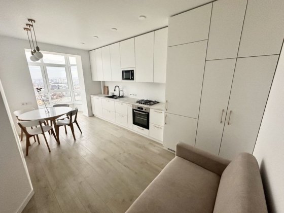 Оренда 1 кім стильна укомплектована центр Івано-Франківськ