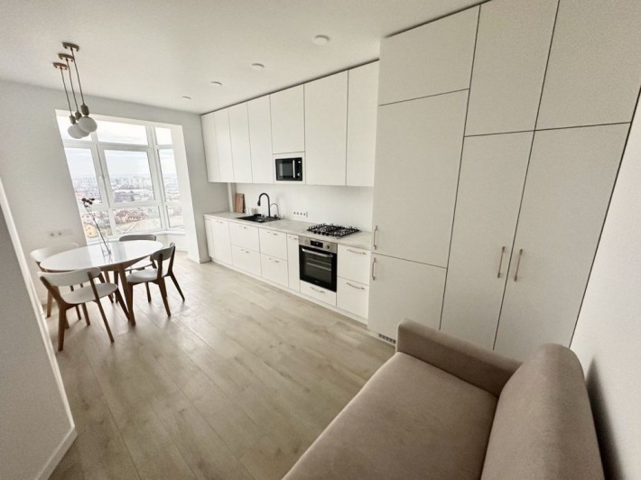 Оренда 1 кім стильна укомплектована центр - фото 1