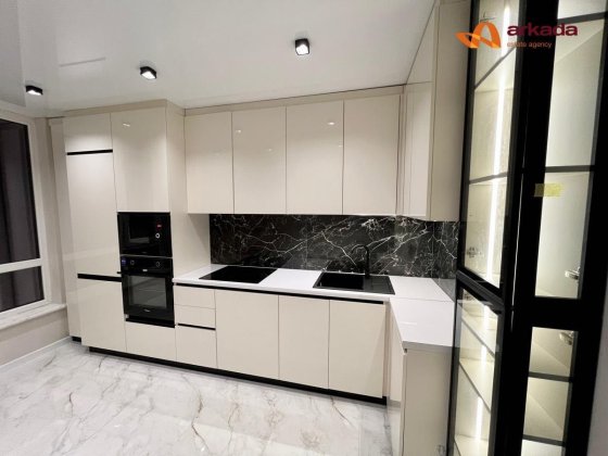 Перша здача  стильна 1-кімнатна квартира в U One Ивано-Франковск