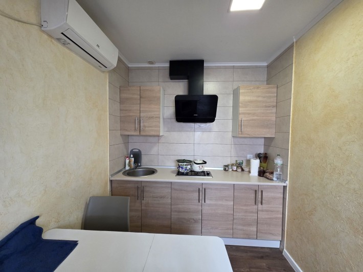 Крюківщина Вишневе центр 1 к кв закритий дворик - фото 1