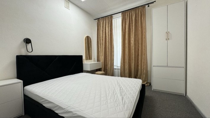 Однокімнатна квартира в центрі,вул.М.Підгірянки - фото 1