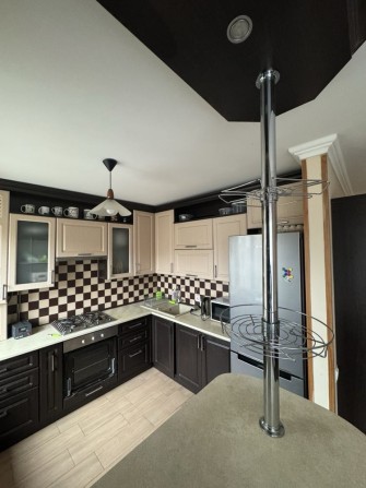 Оренда 3 кім квартири центр ІО вул.Коновальця - фото 1