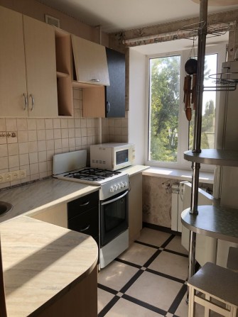 Оренда 1-кімн з ремонтом на Техучилищі - фото 1