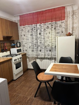 Здам  1 кім по 1905 року Набережна - фото 1