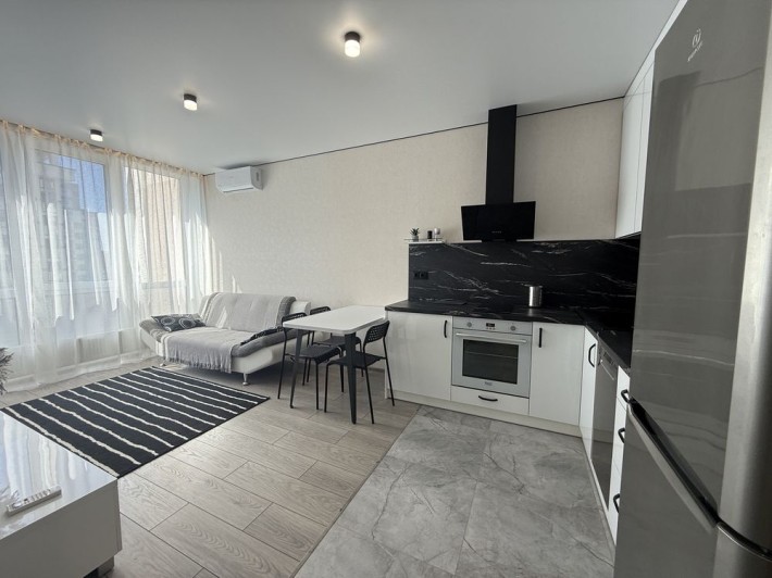 Перша здача! ЖК Центральний 2. Євро2к з гардеробом - фото 1