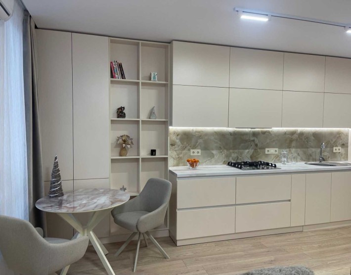 Стильна 1-к квартира в центрі  Перша здача ЖК “Авторський” - фото 1