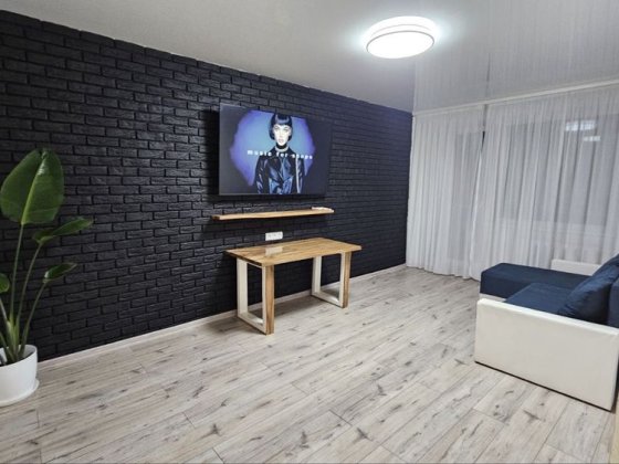 Оренда сучасної 2 з кімн кв в центрі Юбілейної! Кривой Рог