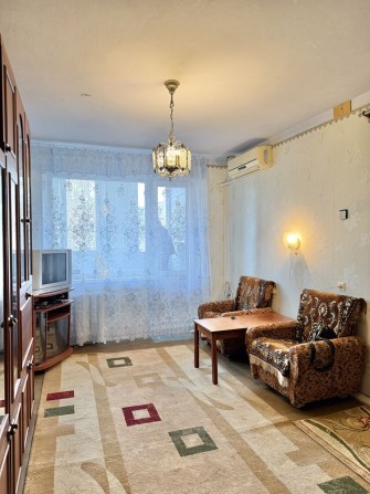 3 кімнатна вул Косионавтів зупинка готель Київ - фото 1