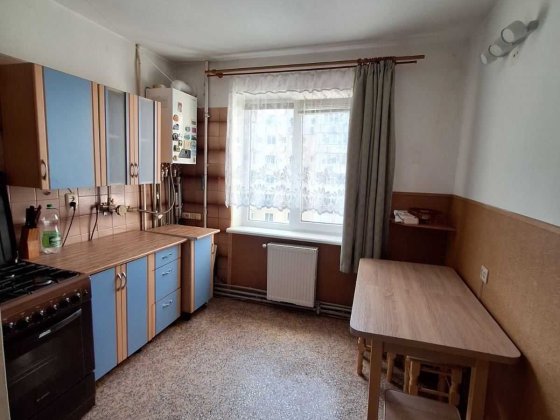 здається  3 к  з  індив опал   вовчинецька-гранд базар-10 школа Івано-Франківськ