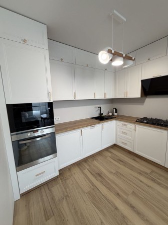 Оренда квартири з двома гардеробними Перше заселення 16600 грн - фото 1