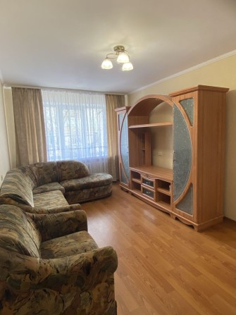 Здам 2 кімнатну квартиру, вул. Захисників України - фото 1