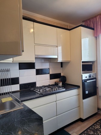 Оренда 2 км.кв.р н центру,авт опалення,все є.Від 1 до 4 місяців - фото 1