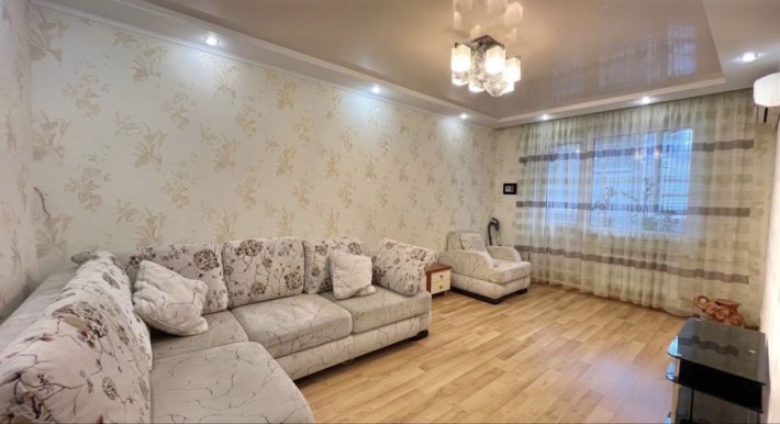 2 комн мкр-н 2 Восточный - фото 1