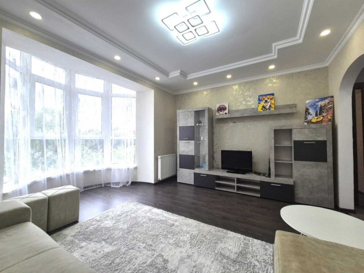 Оренда 2к квартири в ЖК закритого типу "Калинова Слобода" - фото 1